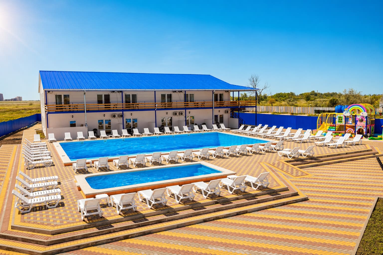 Территория гостевого дома